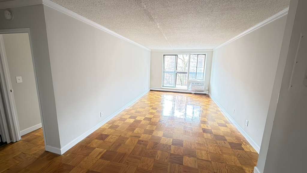 Apartment 34th Avenue Queens, NY 11354, MLS-RD5608-7