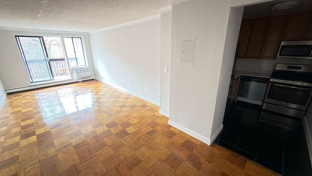 Apartment 34th Avenue Queens, NY 11354, MLS-RD5608-8
