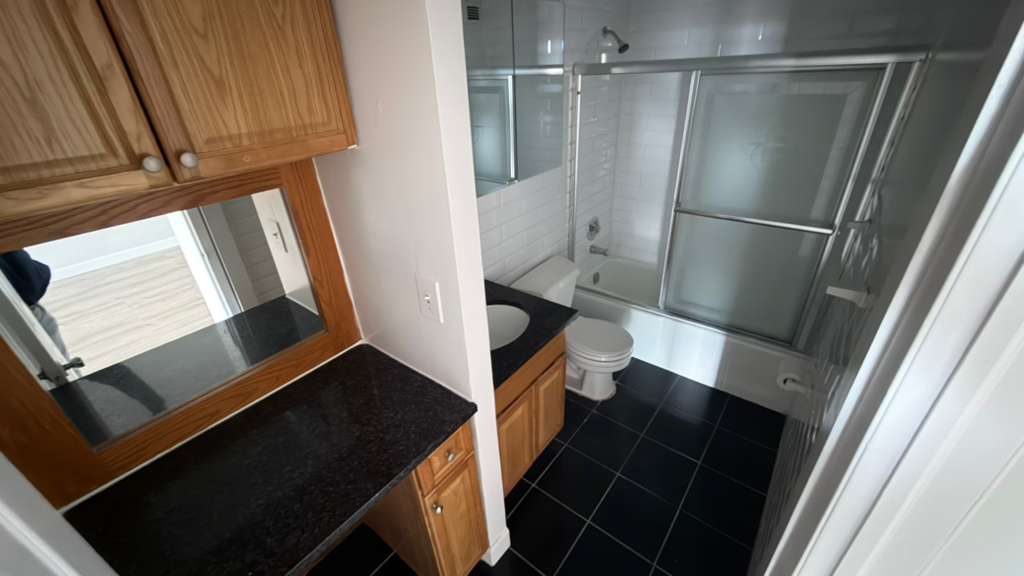 Apartment 34th Avenue  Queens, NY 11354, MLS-RD5609-18