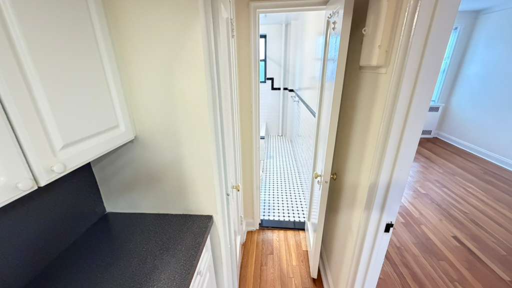 Apartment 167th Street  Queens, NY 11358, MLS-RD5610-18