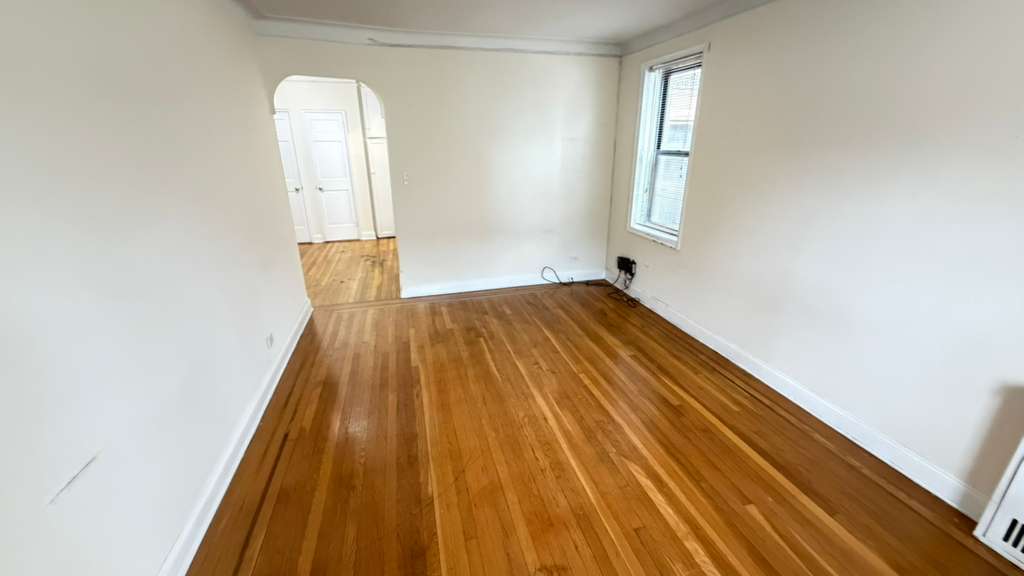 Apartment 167th Streey  Queens, NY 11358, MLS-RD5611-13