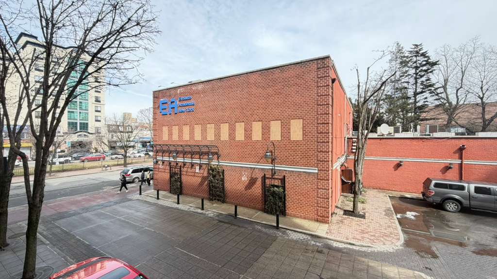 Apartment Northern Blvd  Queens, NY 11354, MLS-RD5613-5