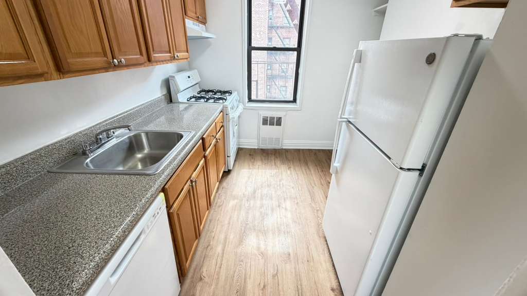 Apartment 67th Avenue Queens, NY 11375, MLS-RD5614-3