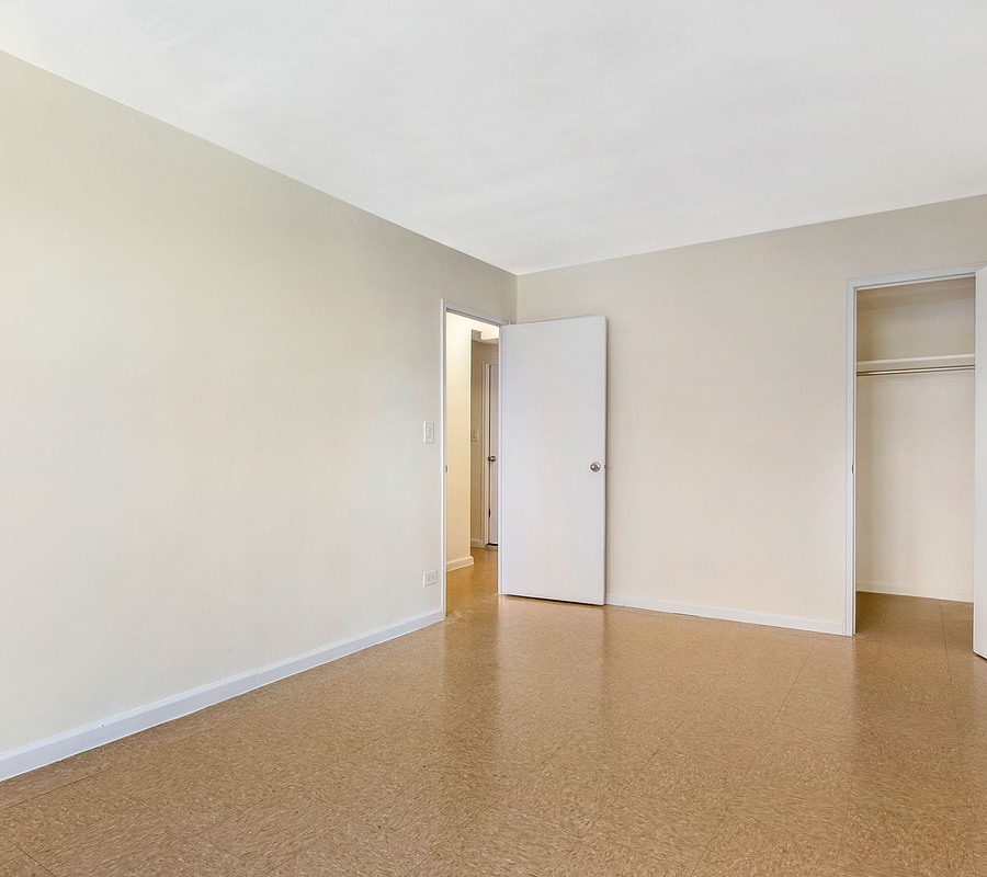 Apartment 57th Avenue  Queens, NY 11368, MLS-RD5621-7