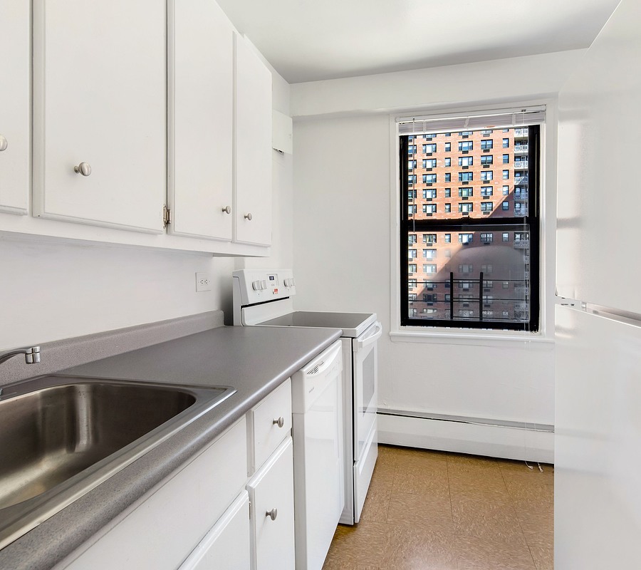 Apartment 57th Avenue  Queens, NY 11368, MLS-RD5621-8