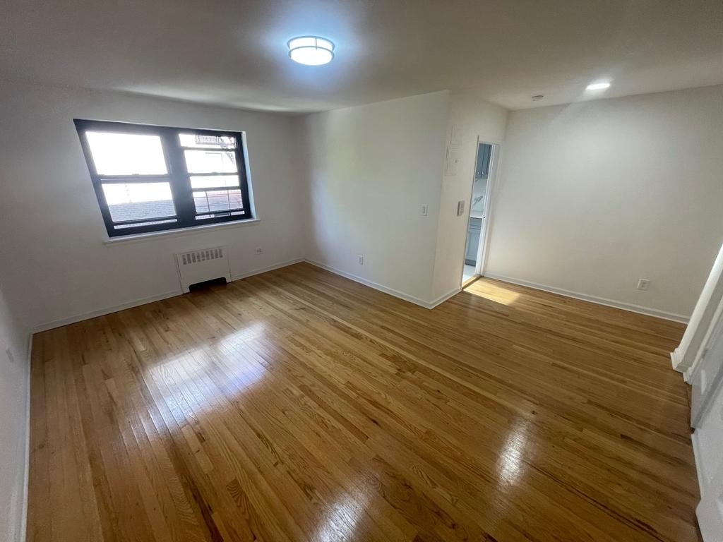 Apartment 85th Drive Queens, NY 11435, MLS-RD5622-9