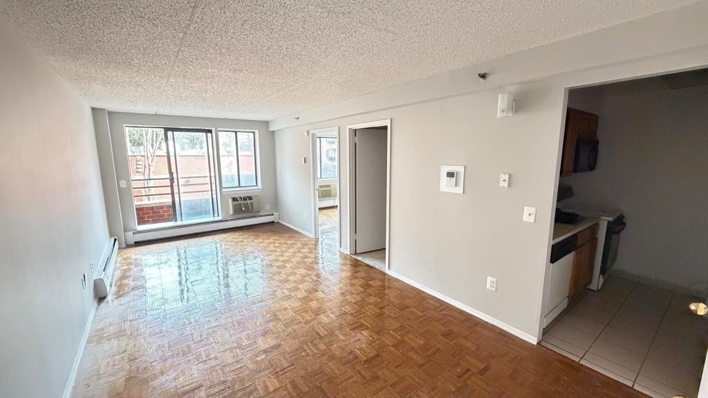 Apartment Northern Blvd Queens, NY 11354, MLS-RD5623-7
