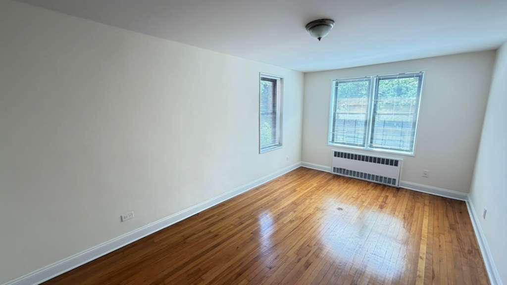 Apartment 77th Street Queens, NY 11372, MLS-RD5628-8