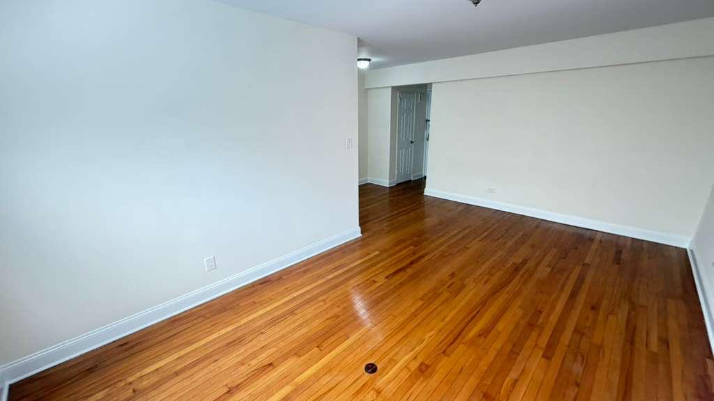 Apartment 77th Street Queens, NY 11372, MLS-RD5628-11