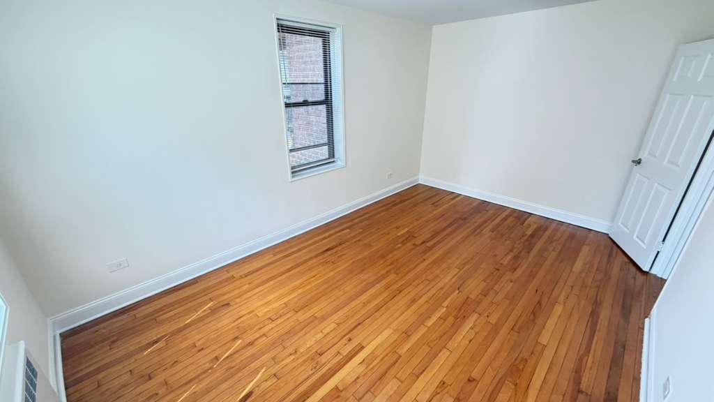 Apartment 77th Street Queens, NY 11372, MLS-RD5628-19