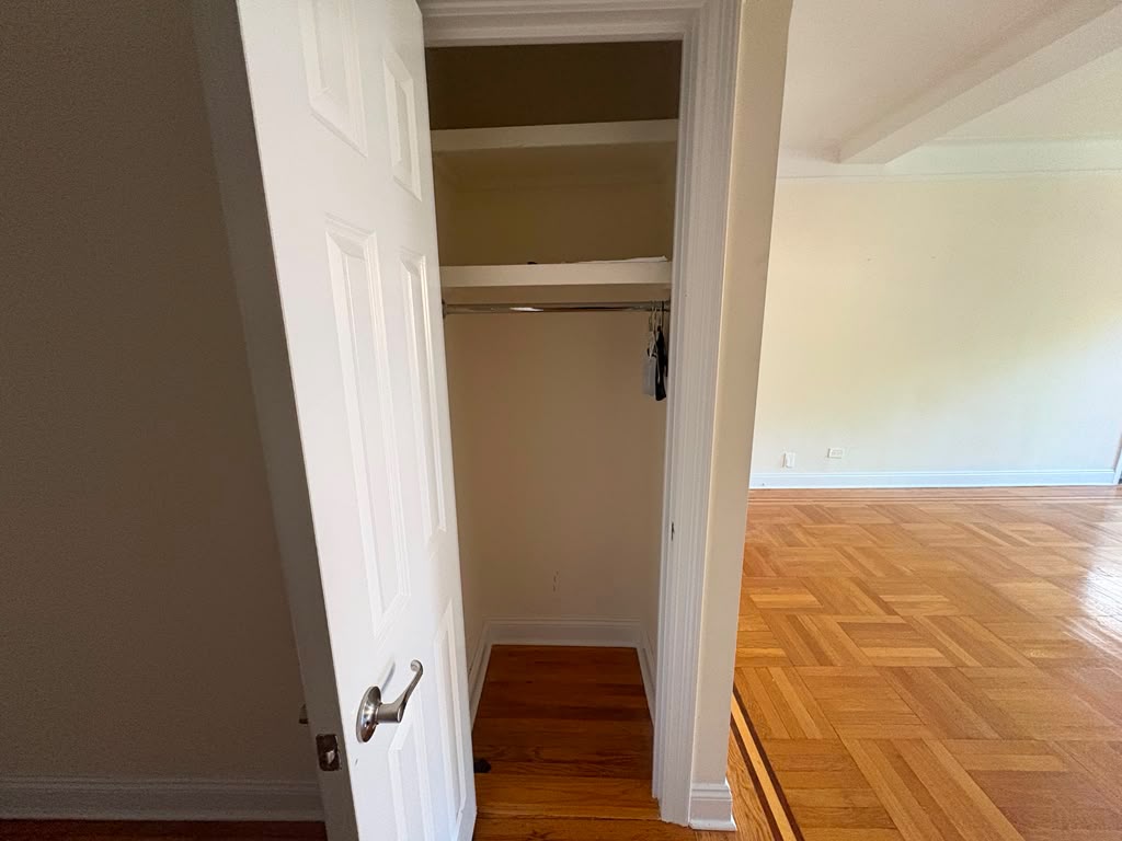 Apartment Highland Avenue Queens, NY 11432, MLS-RD5635-6