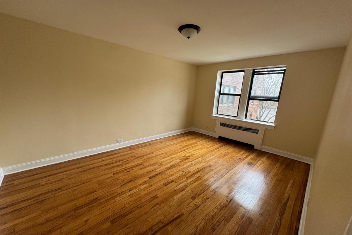 Apartment 66th Avenue Queens, NY 11374, MLS-RD5636-8