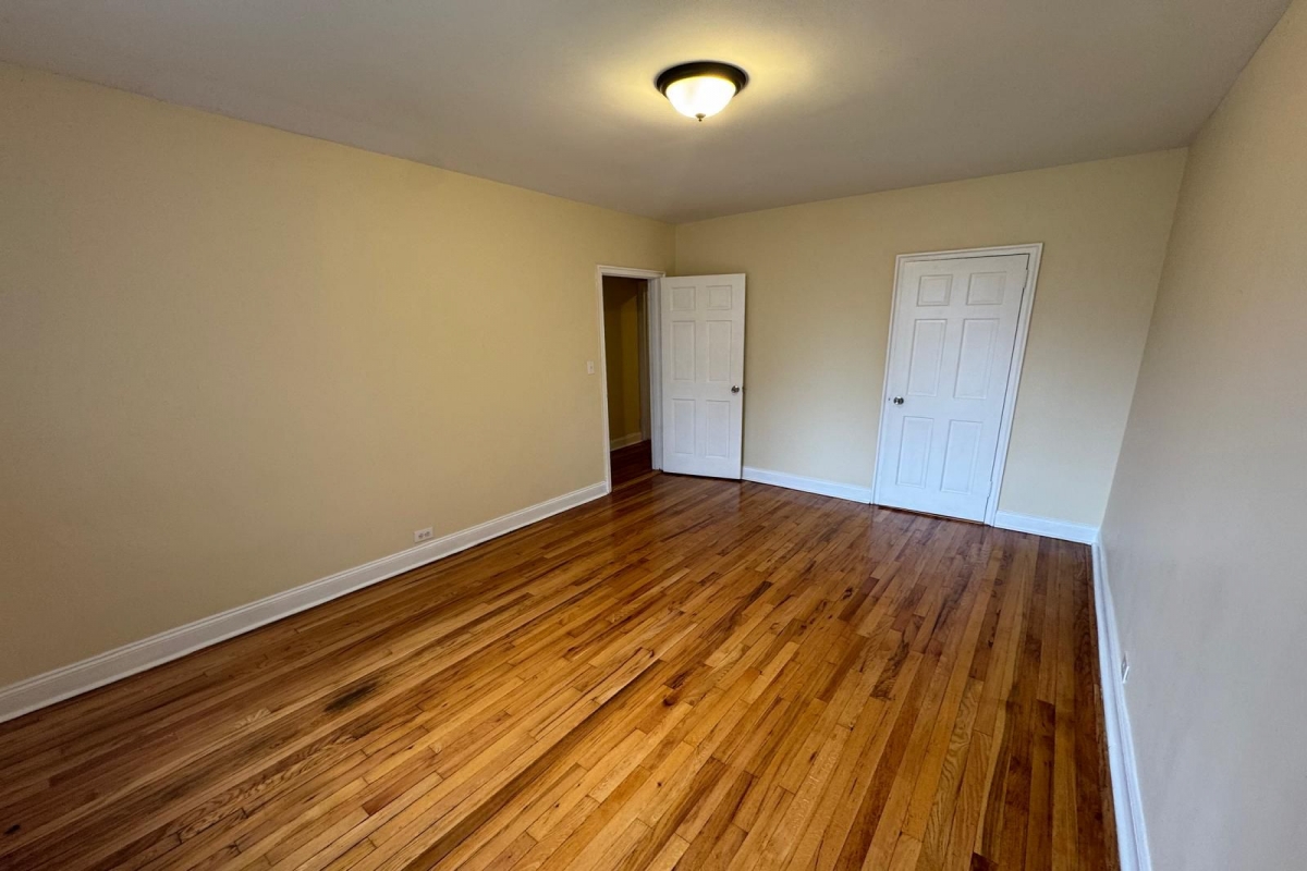 Apartment 66th Avenue Queens, NY 11374, MLS-RD5636-13
