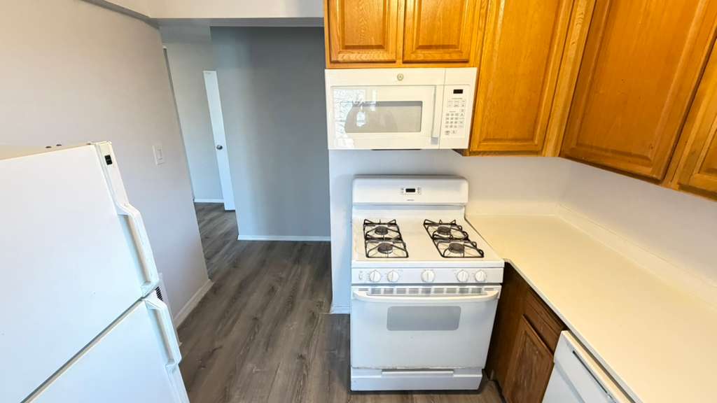 Apartment Bell Blvd  Queens, NY 11360, MLS-RD5638-2