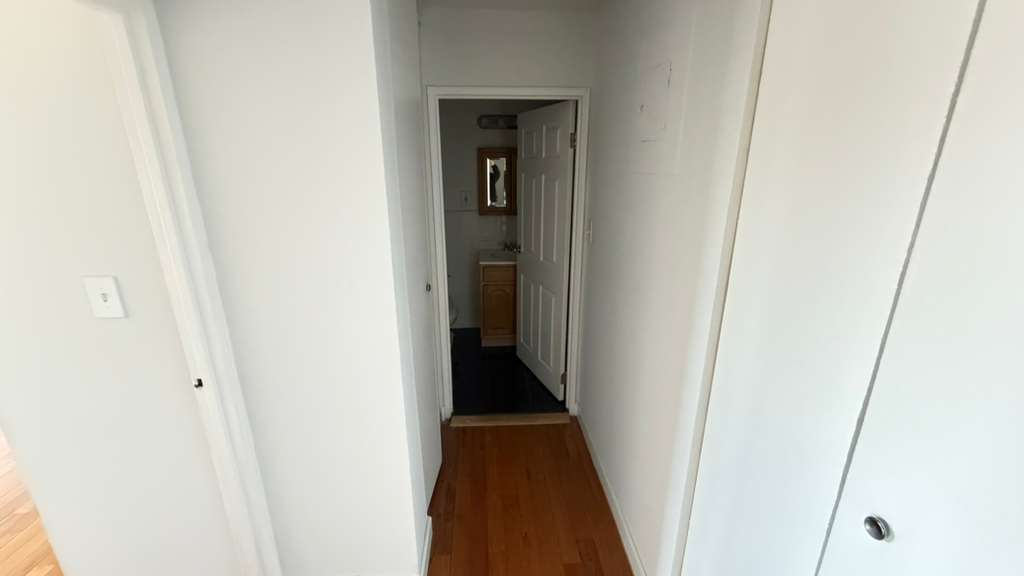 Apartment Bell Blvd  Queens, NY 11360, MLS-RD5639-15