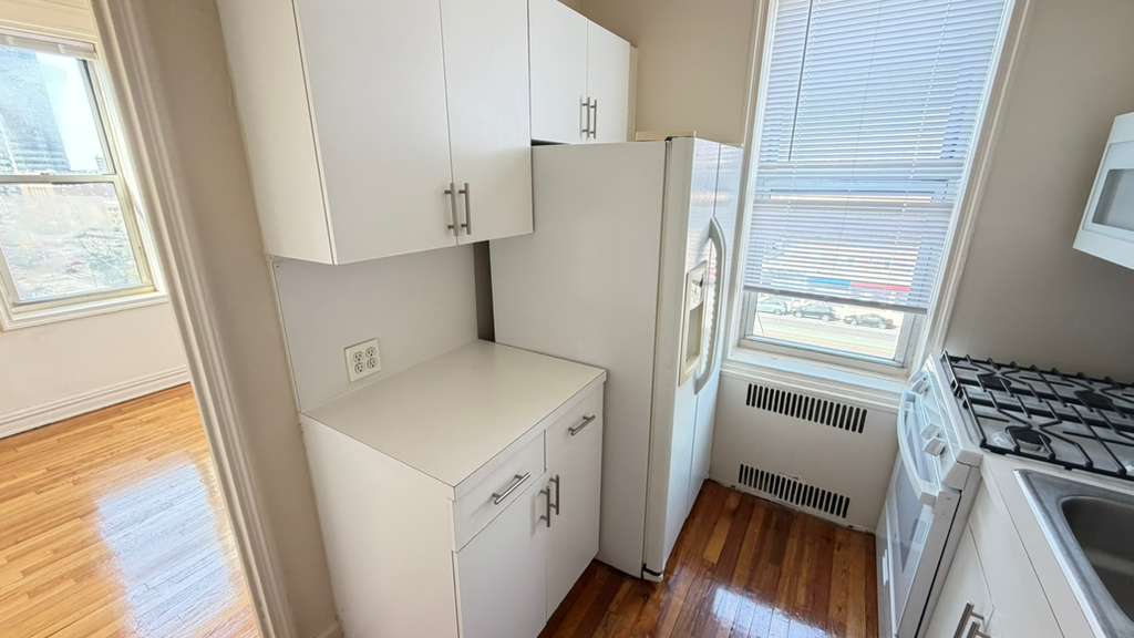 Apartment 76th Drive Queens, NY 11375, MLS-RD5650-4