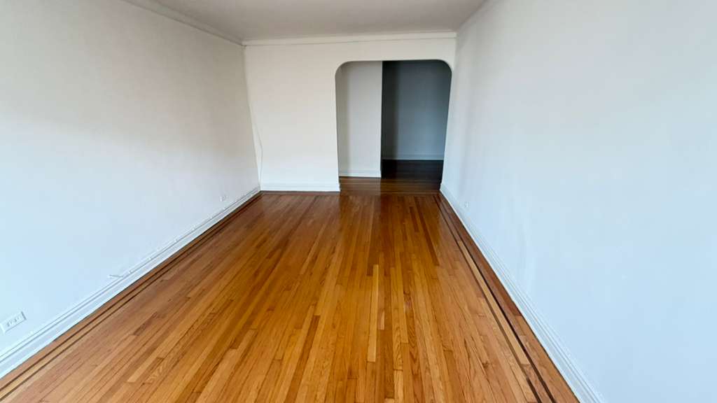 Apartment 76th Drive Queens, NY 11375, MLS-RD5650-15