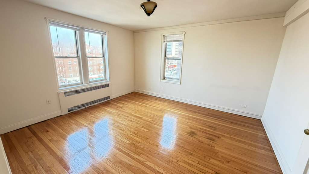 Apartment 76th Drive Queens, NY 11375, MLS-RD5650-18