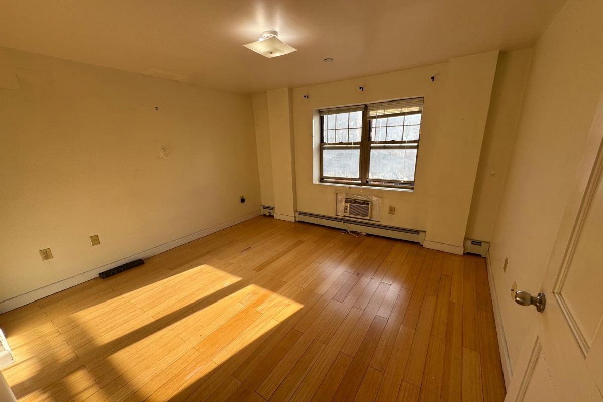 Apartment 117th Street Queens, NY 11415, MLS-RD5654-5