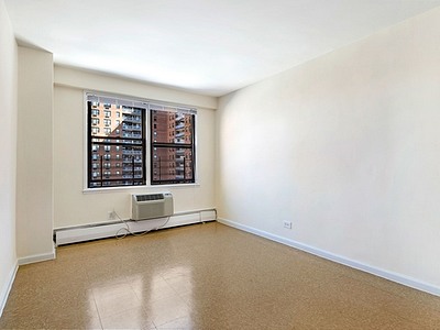Apartment Horace Harding Expwy  Queens, NY 11368, MLS-RD5660-4