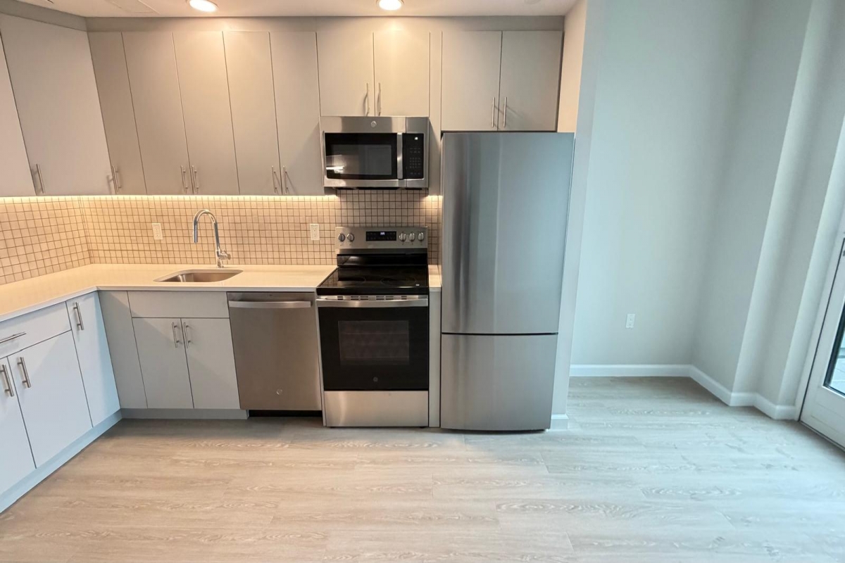 Apartment Hillside Avenue Queens, NY 11432, MLS-RD5662-5