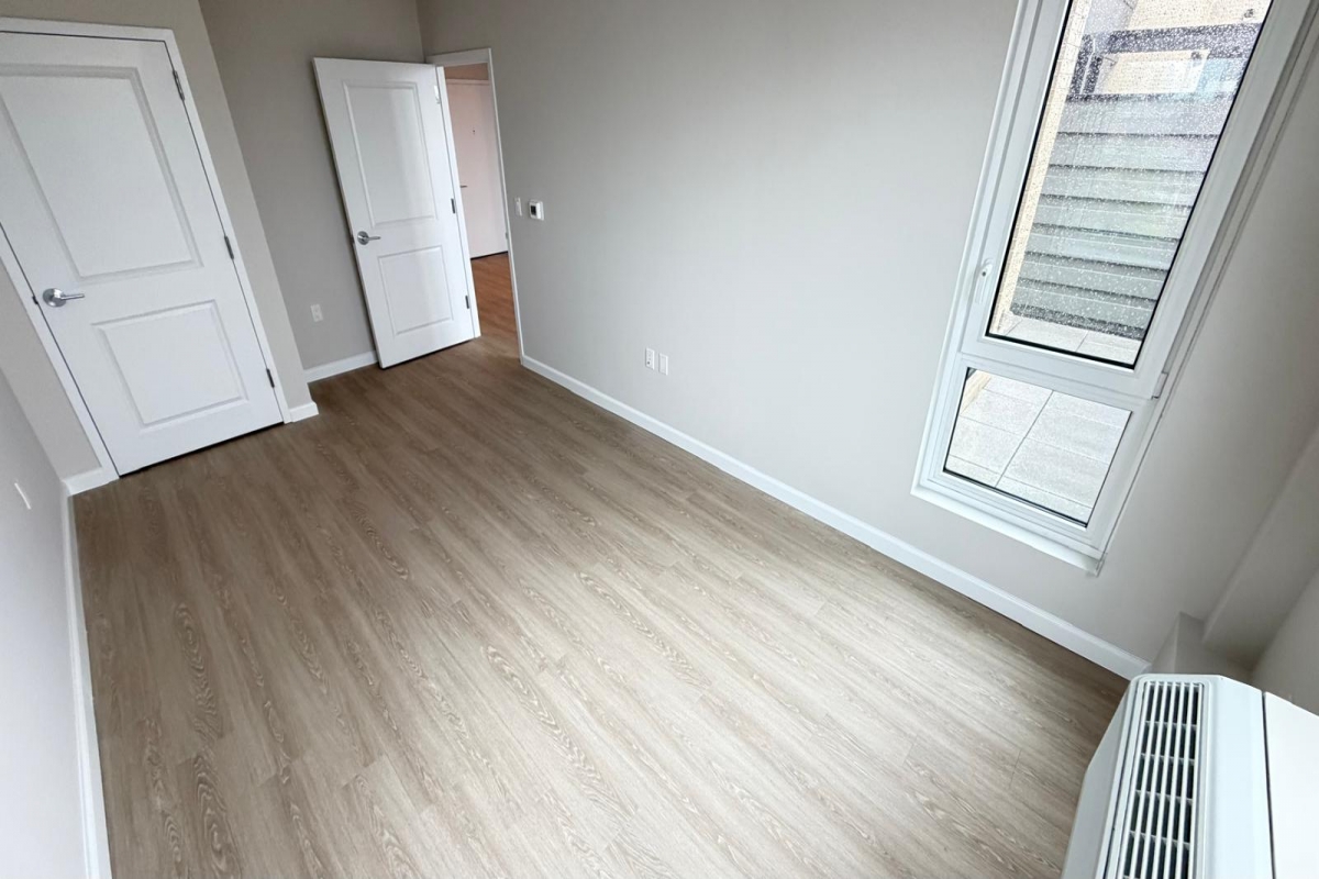 Apartment Hillside Avenue Queens, NY 11432, MLS-RD5662-12