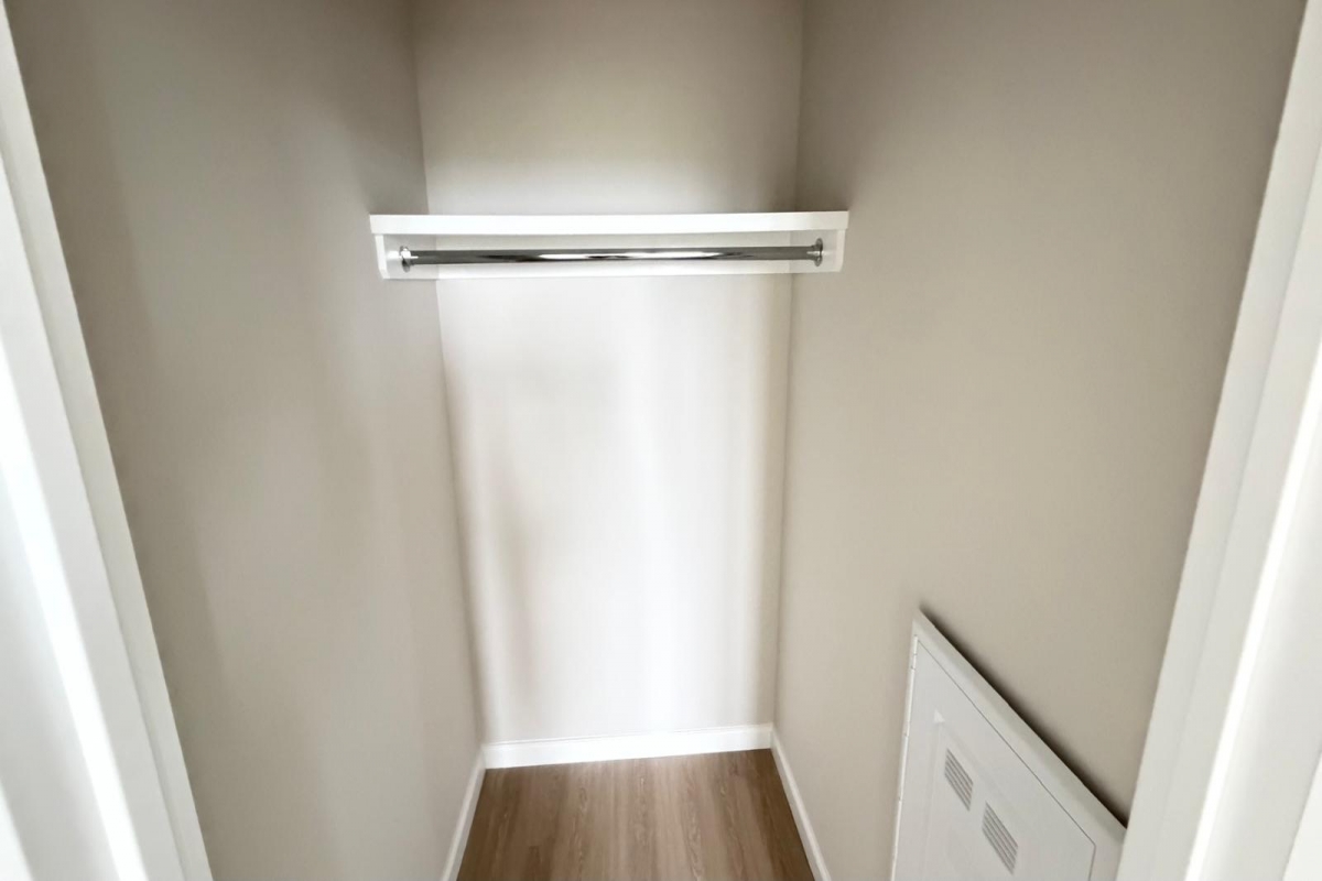 Apartment Hillside Avenue Queens, NY 11432, MLS-RD5662-14
