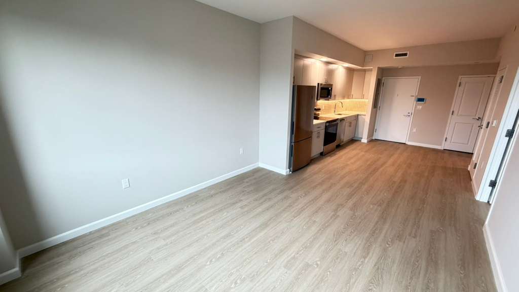 Apartment Hillside Avenue Queens, NY 11432, MLS-RD5666-7