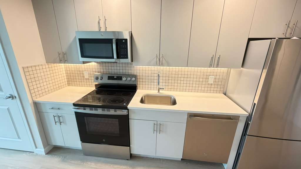 Apartment Hillside Avenue Queens, NY 11432, MLS-RD5667-3
