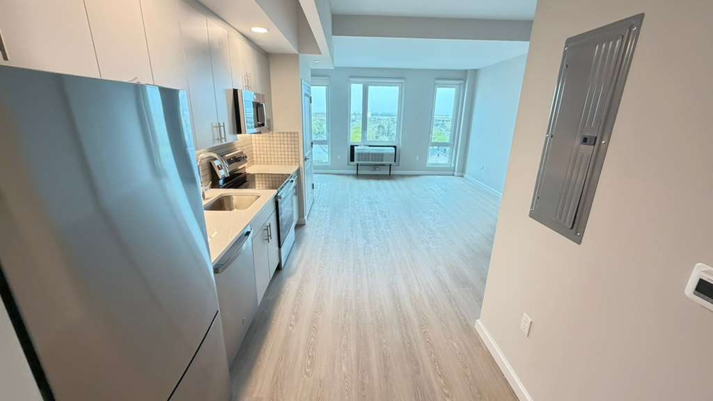 Apartment Hillside Avenue Queens, NY 11432, MLS-RD5668-8