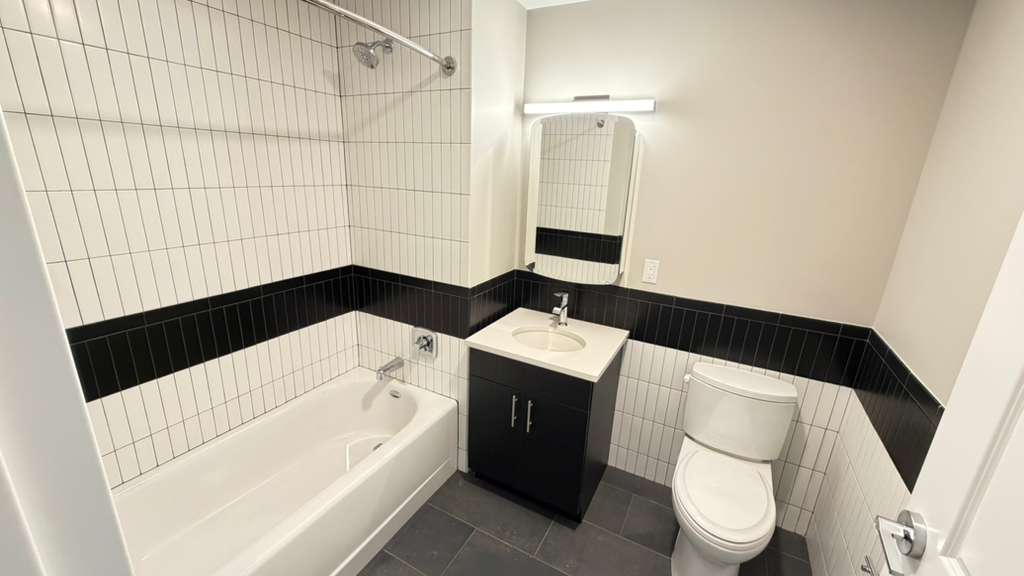 Apartment Hillside Avenue Queens, NY 11432, MLS-RD5668-18