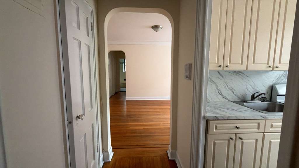 Apartment Wexford Terrace Queens, NY 11432, MLS-RD5671-5