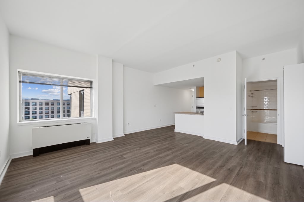 Apartment 89th Avenue  Queens, NY 11432, MLS-RD5676-5