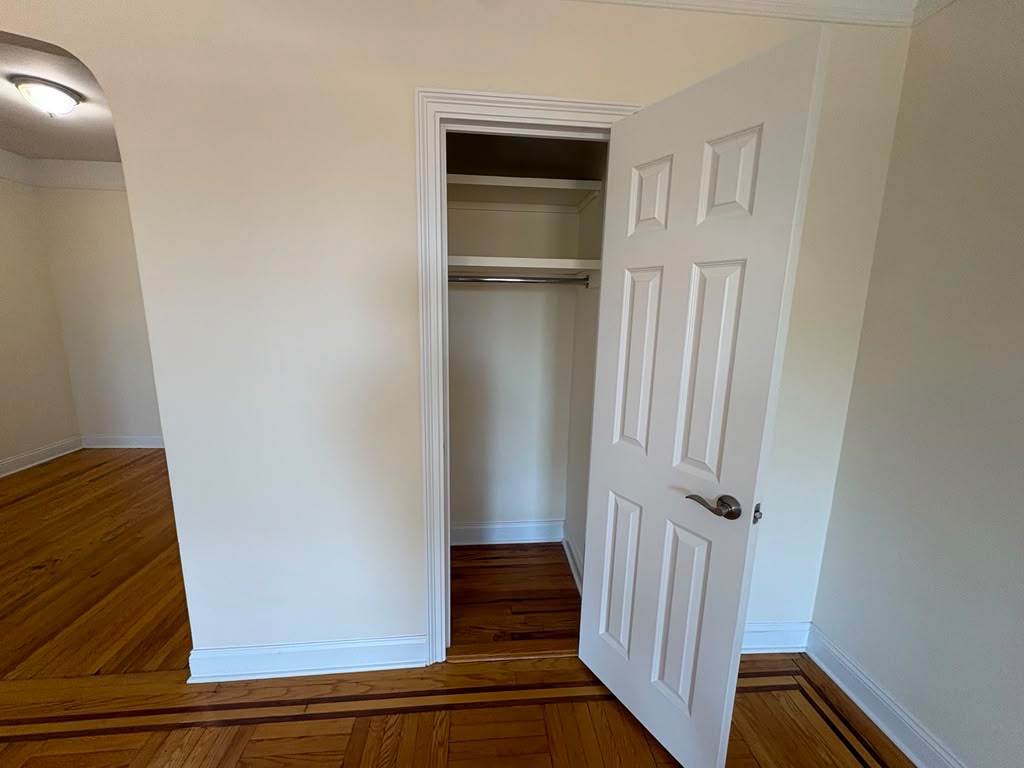 Apartment Highland Avenue  Queens, NY 11432, MLS-RD5683-8
