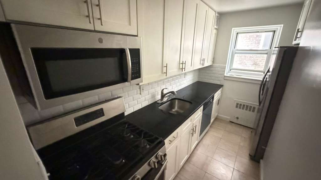 Apartment 118th Street Queens, NY 11415, MLS-RD5686-2