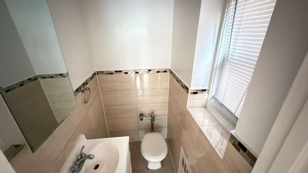 Apartment 118th Street Queens, NY 11415, MLS-RD5686-19