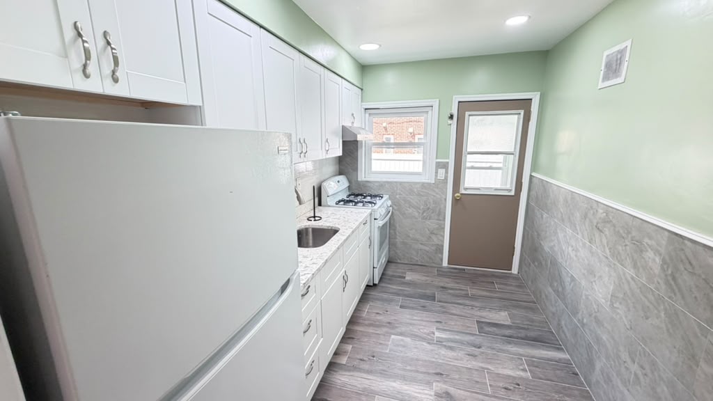 Apartment 199th Street Queens, NY 11366, MLS-RD5688-5
