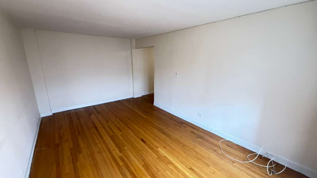 Apartment 77th Street Queens, NY 11372, MLS-RD5711-14