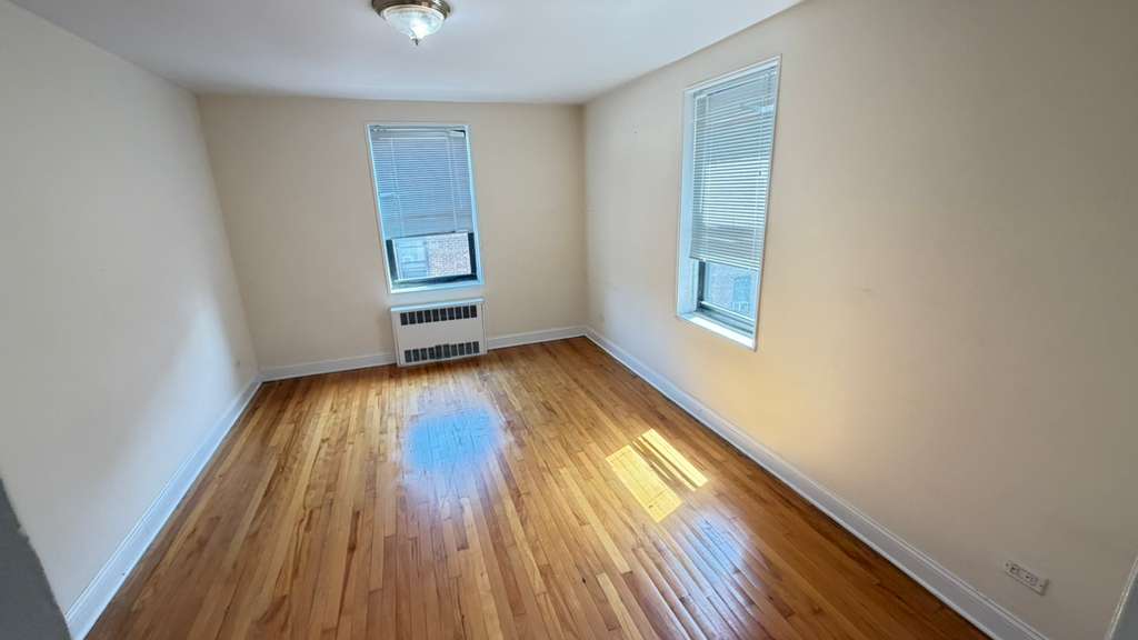 Apartment 77th Street Queens, NY 11372, MLS-RD5711-19