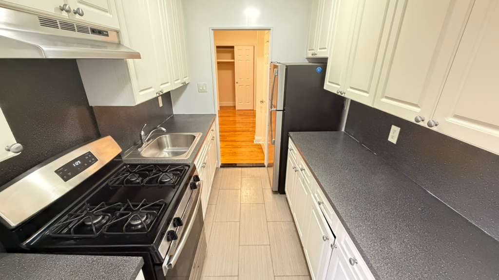 Apartment 77th Street Queens, NY 11372, MLS-RD5712-7
