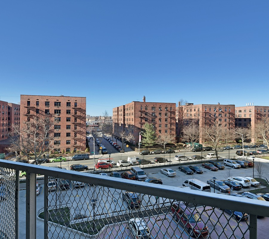 Apartment 57th Avenue  Queens, NY 11368, MLS-RD5721-12