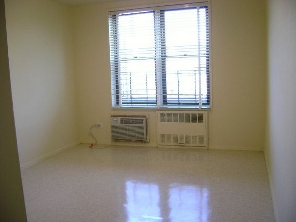 Apartment 37th Street Long Island, NY 11101, MLS-RD5727-2