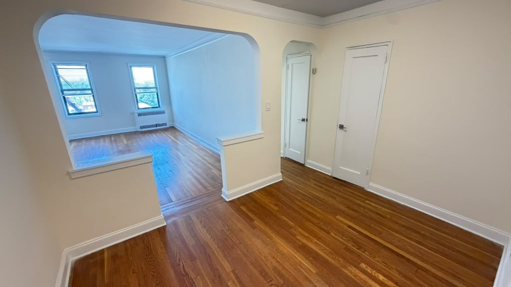 Apartment 167th Street  Queens, NY 11358, MLS-RD5731-20