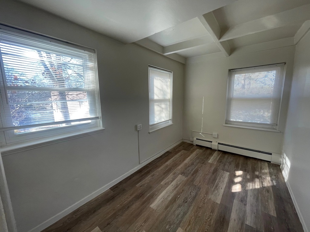 Apartment Village Road Queens, NY 11435, MLS-RD5733-10