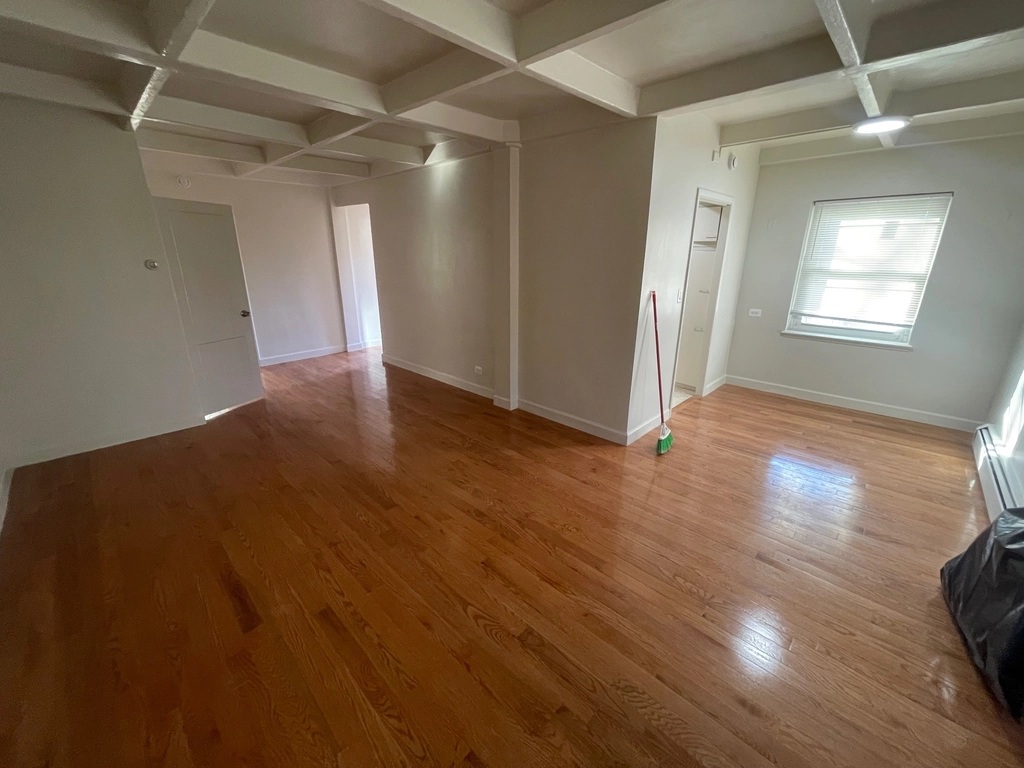 Apartment Village Road Queens, NY 11435, MLS-RD5733-15