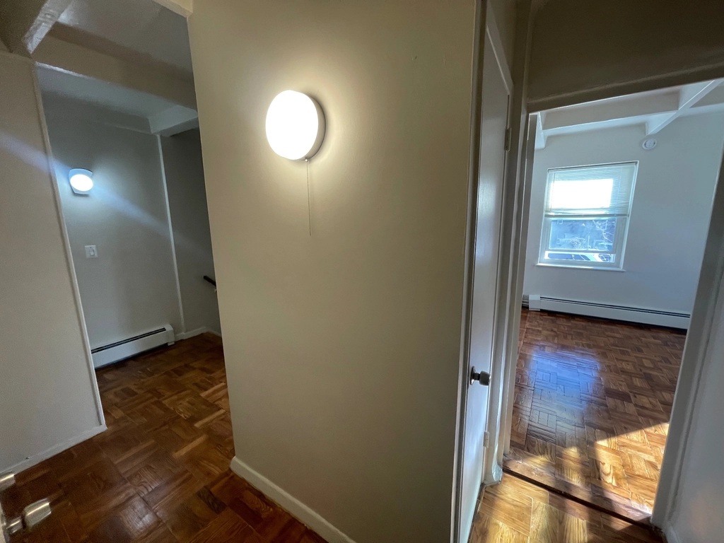 Apartment Village Road Queens, NY 11435, MLS-RD5733-16