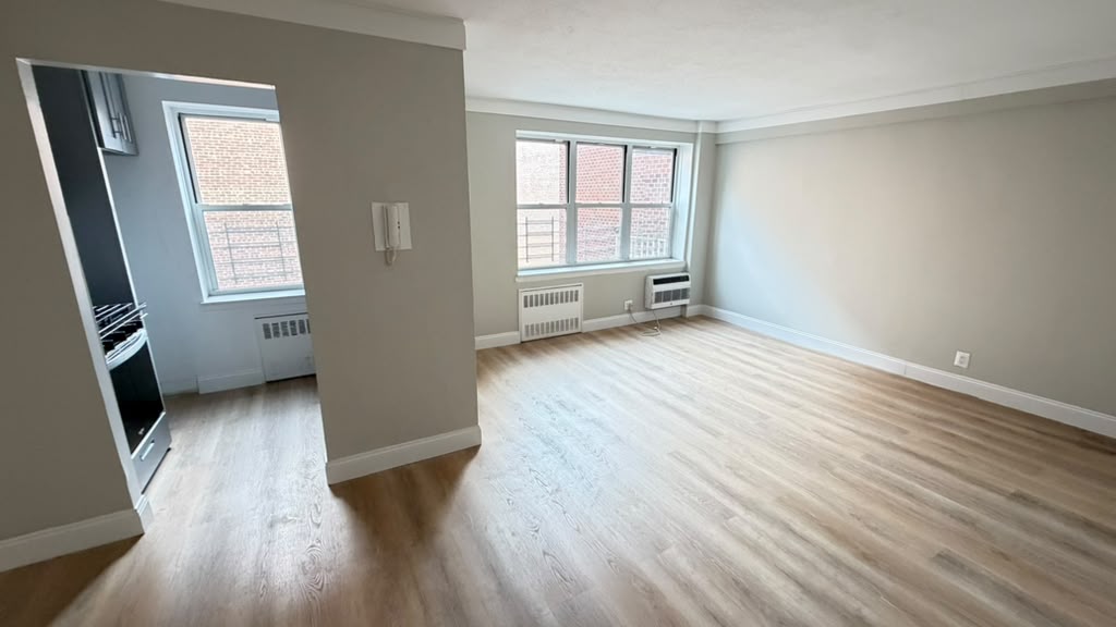Apartment 118th Street  Queens, NY 11415, MLS-RD5734-7