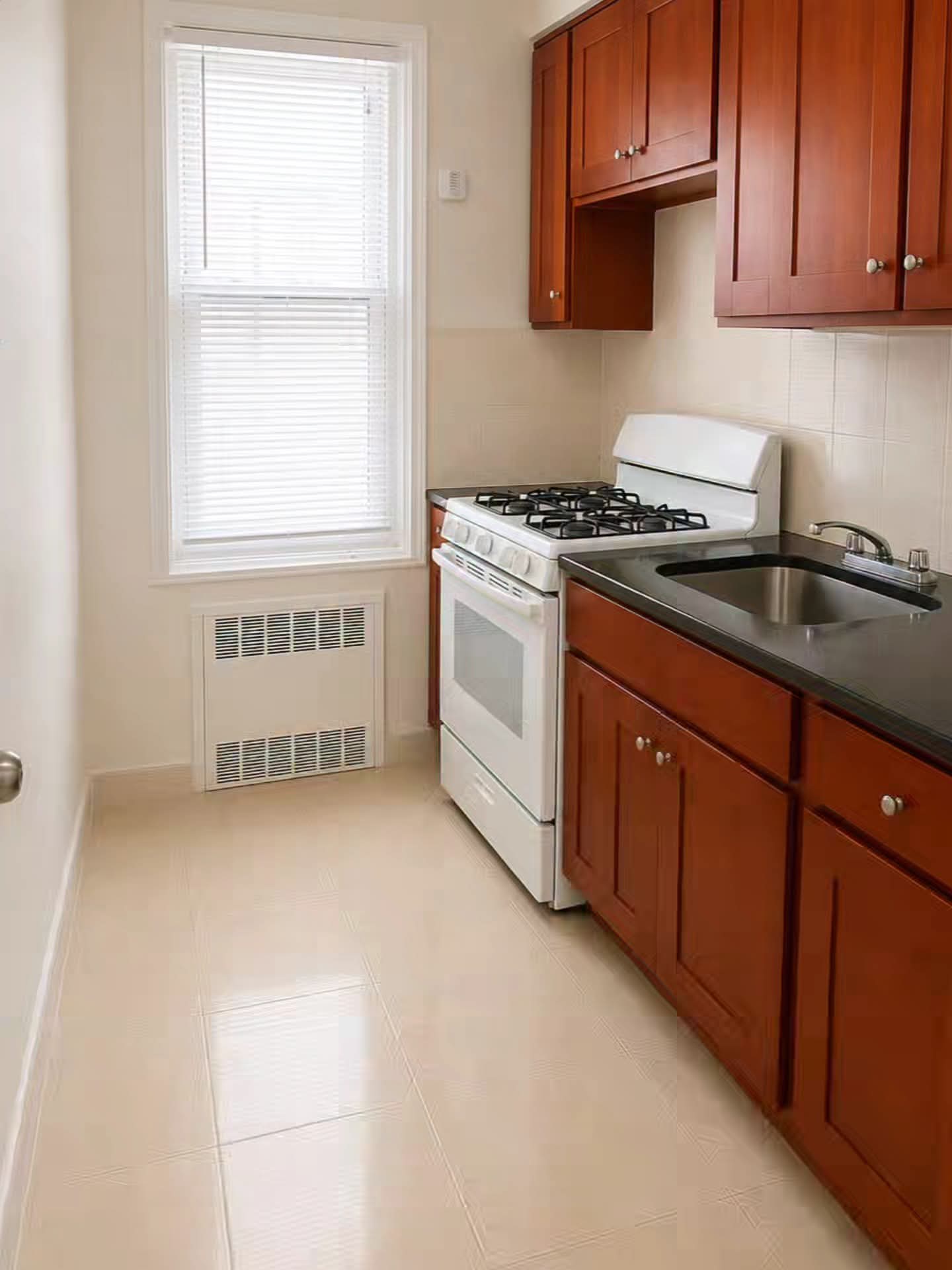 Burden Crescent Queens, NY 11435, MLS-RD5739-3