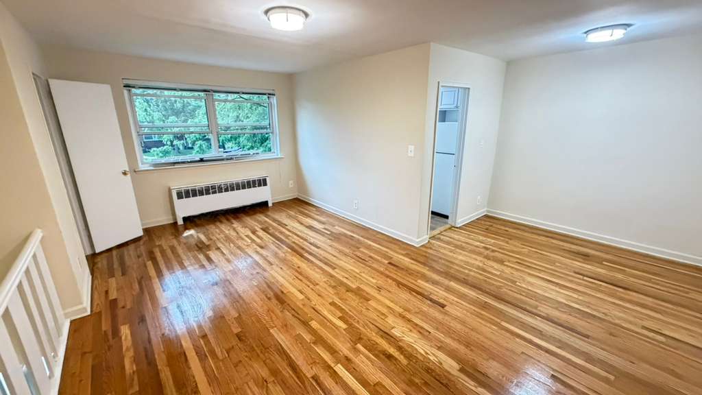 Apartment 71st Avenue Queens, NY 11367, MLS-RD5753-6