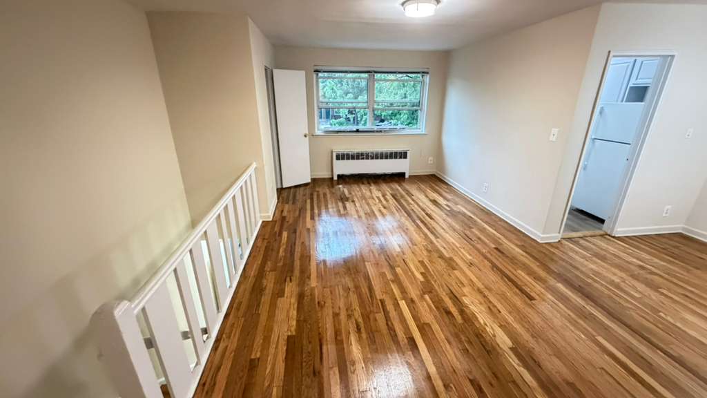 Apartment 71st Avenue Queens, NY 11367, MLS-RD5753-8